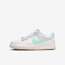 GS / Women's Nike Dunk Low "Pastel Paisley" (FJ7707-131)