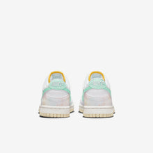 GS / Women's Nike Dunk Low "Pastel Paisley" (FJ7707-131)