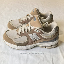 GS / Women's New Balance 2002R "Timberwolf" (GC2002SI)