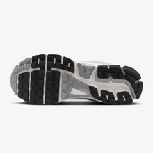 Men's Nike Vomero 5 "Metallic Pewter" (HJ7247-099)
