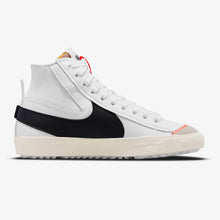 Men's Nike Blazer Mid "Jumbo Swoosh" (White/Sail/Black/Orange Blaze)(DD3111-100)