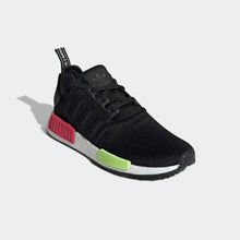 ADIDAS NMD R1 "Black Energy Pink" (EE5100)