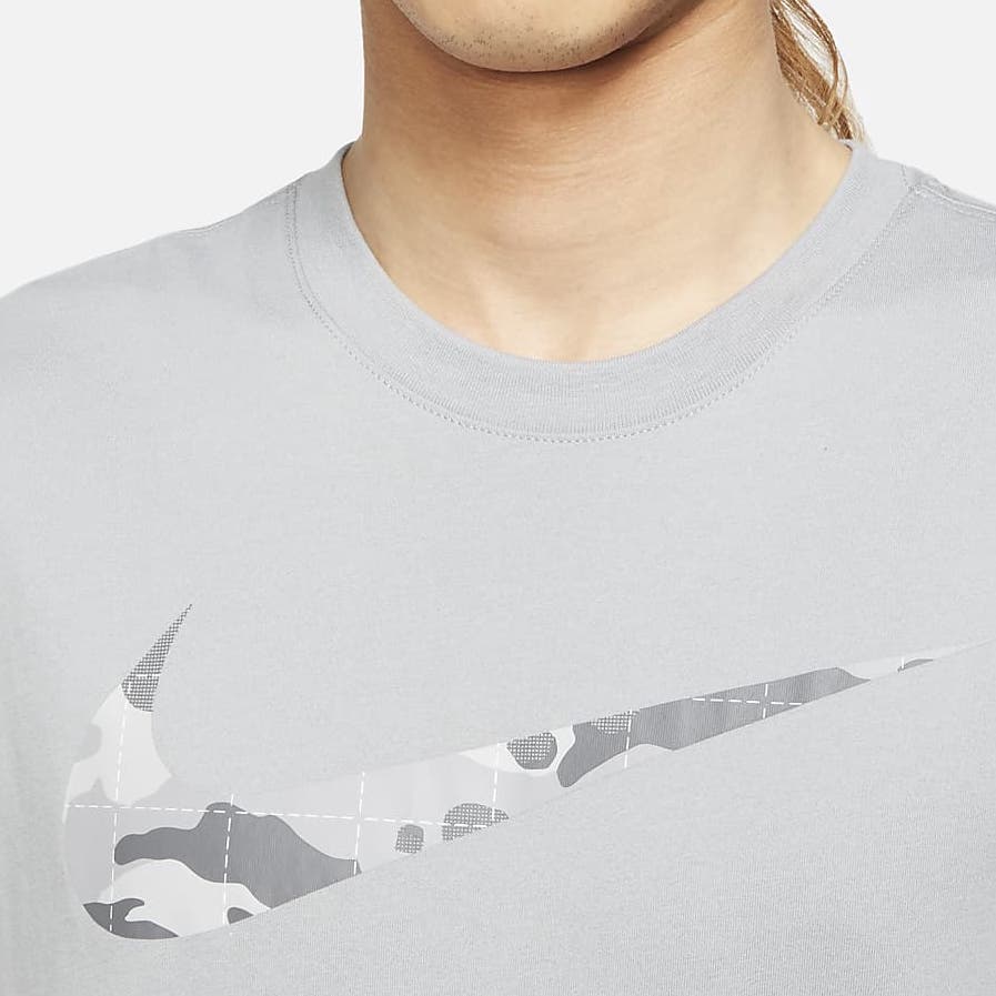 Nike grey outlet camo shirt