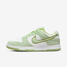 Women's Nike Dunk Low SE "Honeydew" Fleece Pack (DQ7579-300)