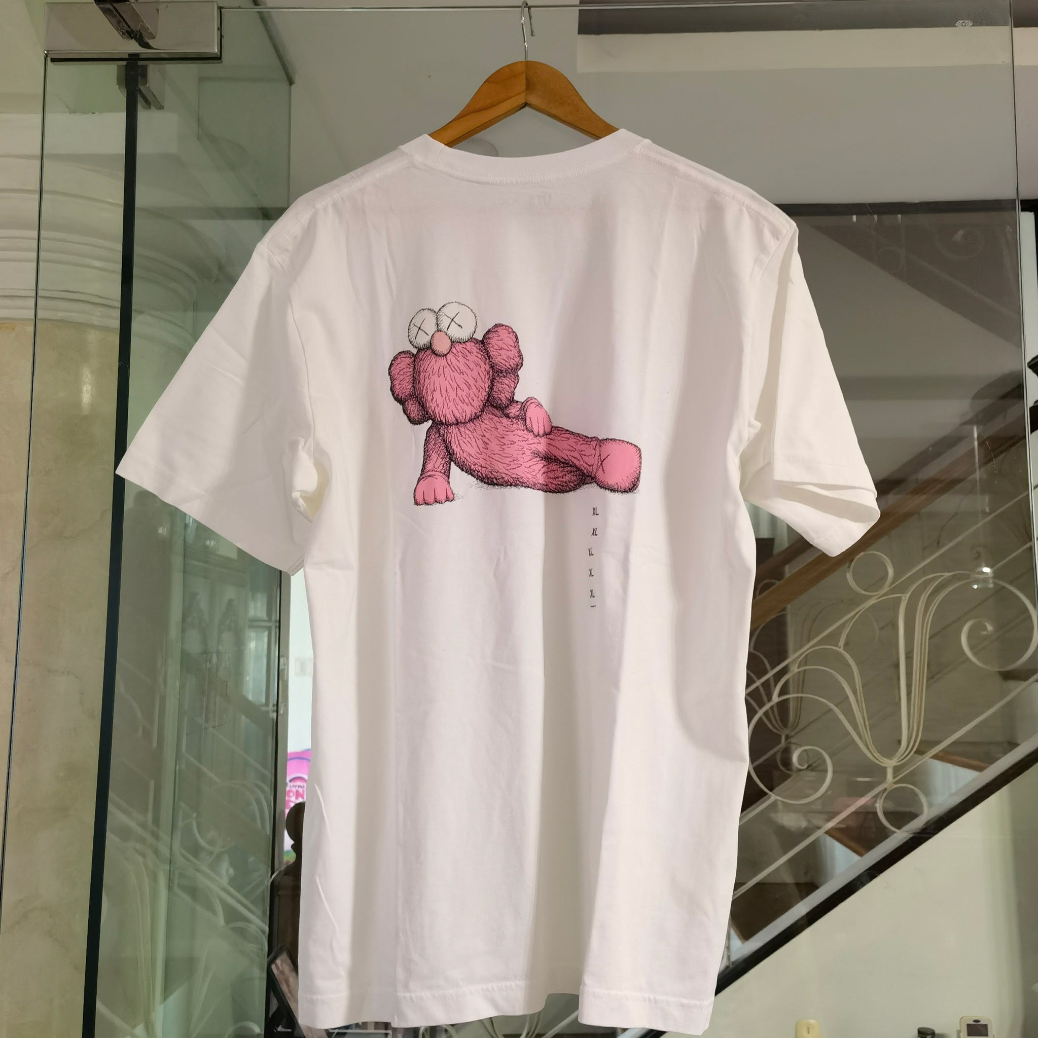 Kaws pink 2024 bff shirt