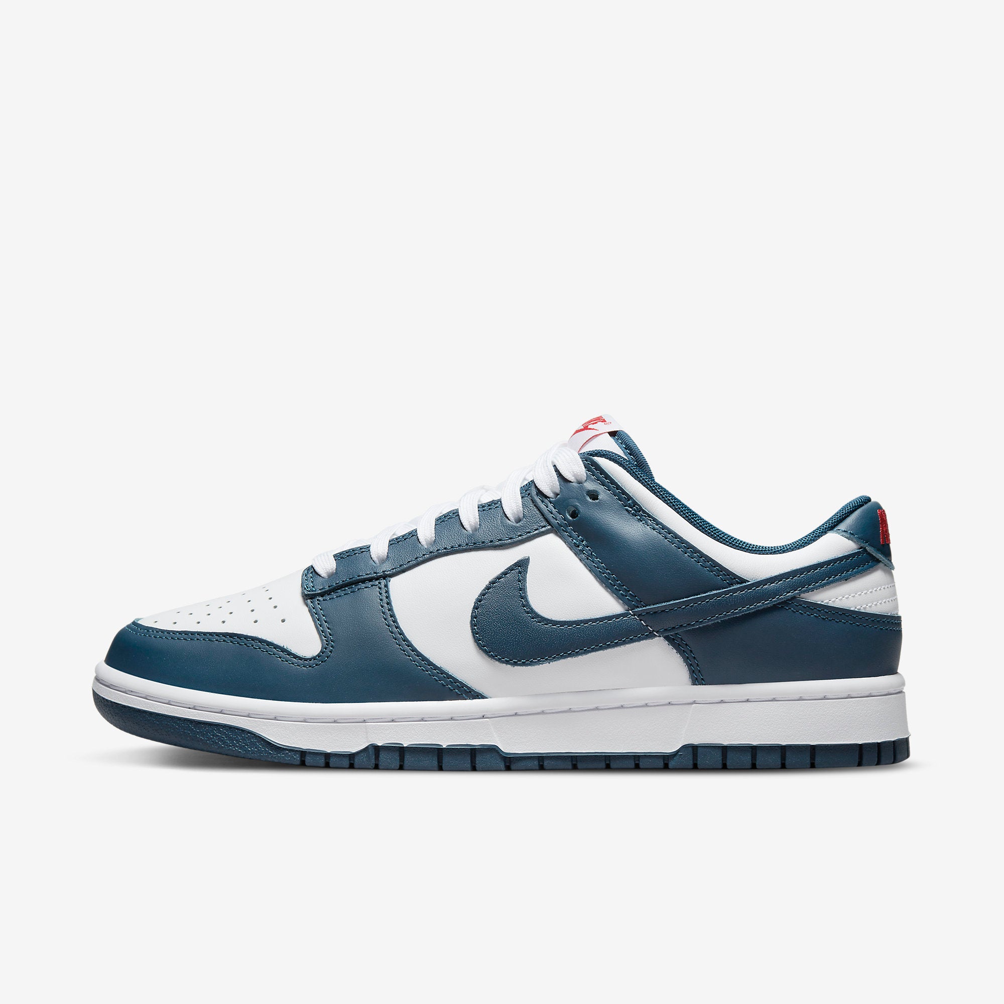 Men's Nike Dunk Low1
