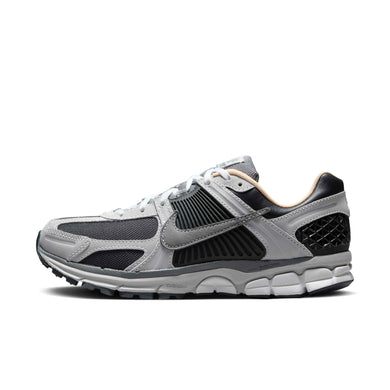Men's Nike Vomero 5 