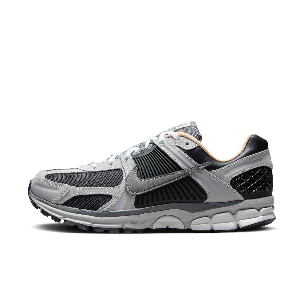 Men's Nike Vomero 5 