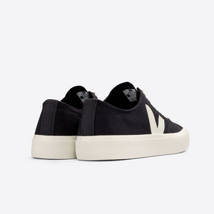 Veja Wata II Low (Black/Pierre)(PL0101397B)