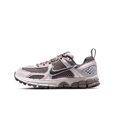 GS / Women's Nike Vomero 5 