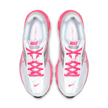 Women's Nike Initiator Running Shoe (Metalic Silver/Hot Pink)(394053-106)