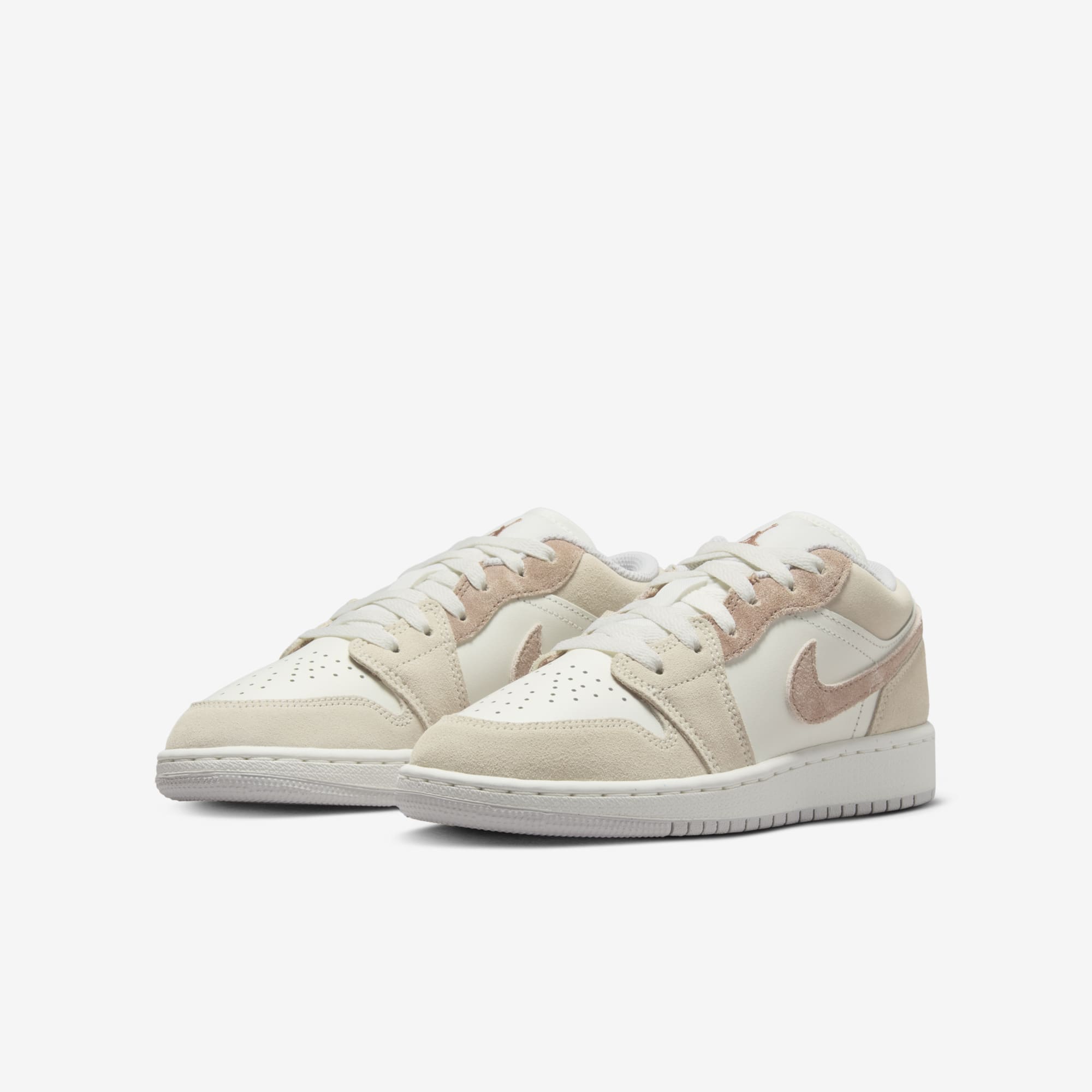 Women's GS Air Jordan Low SE 