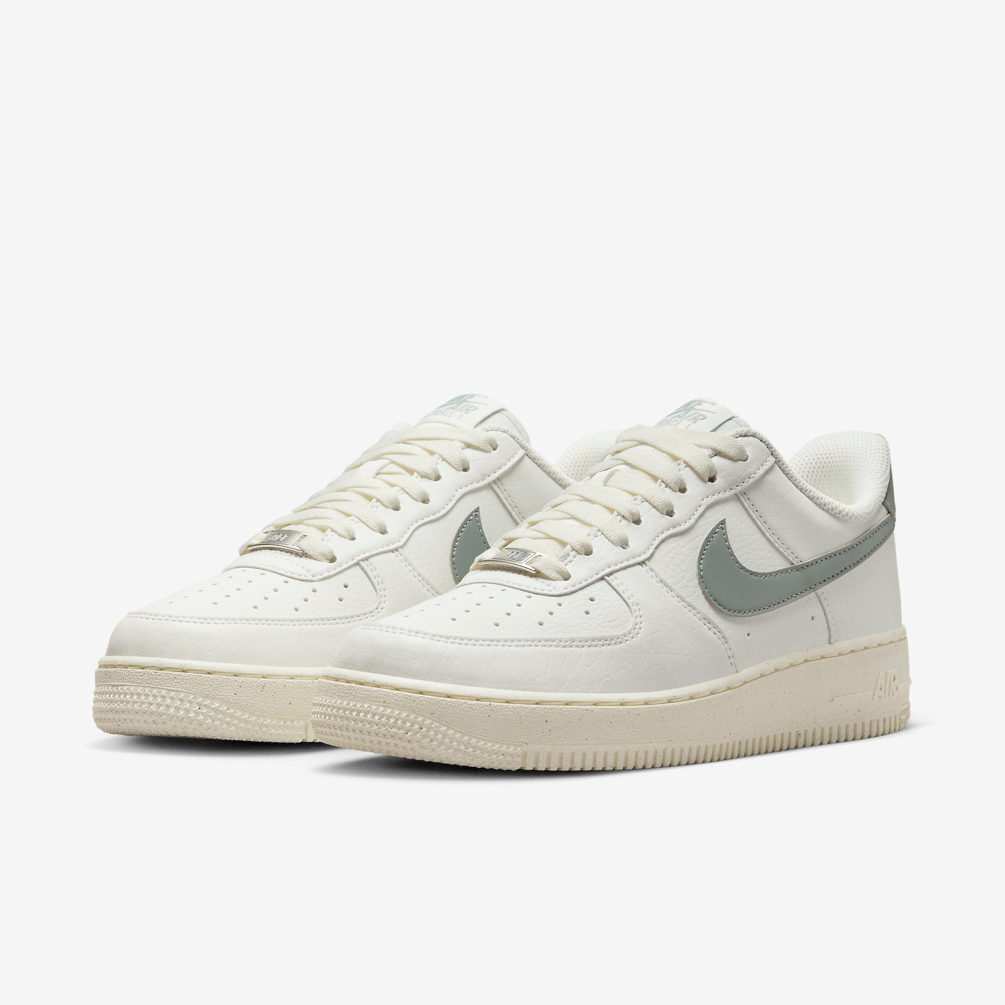 Women's Nike Air Force '07 Next Nature (Mica Green/Sail)(DN1430