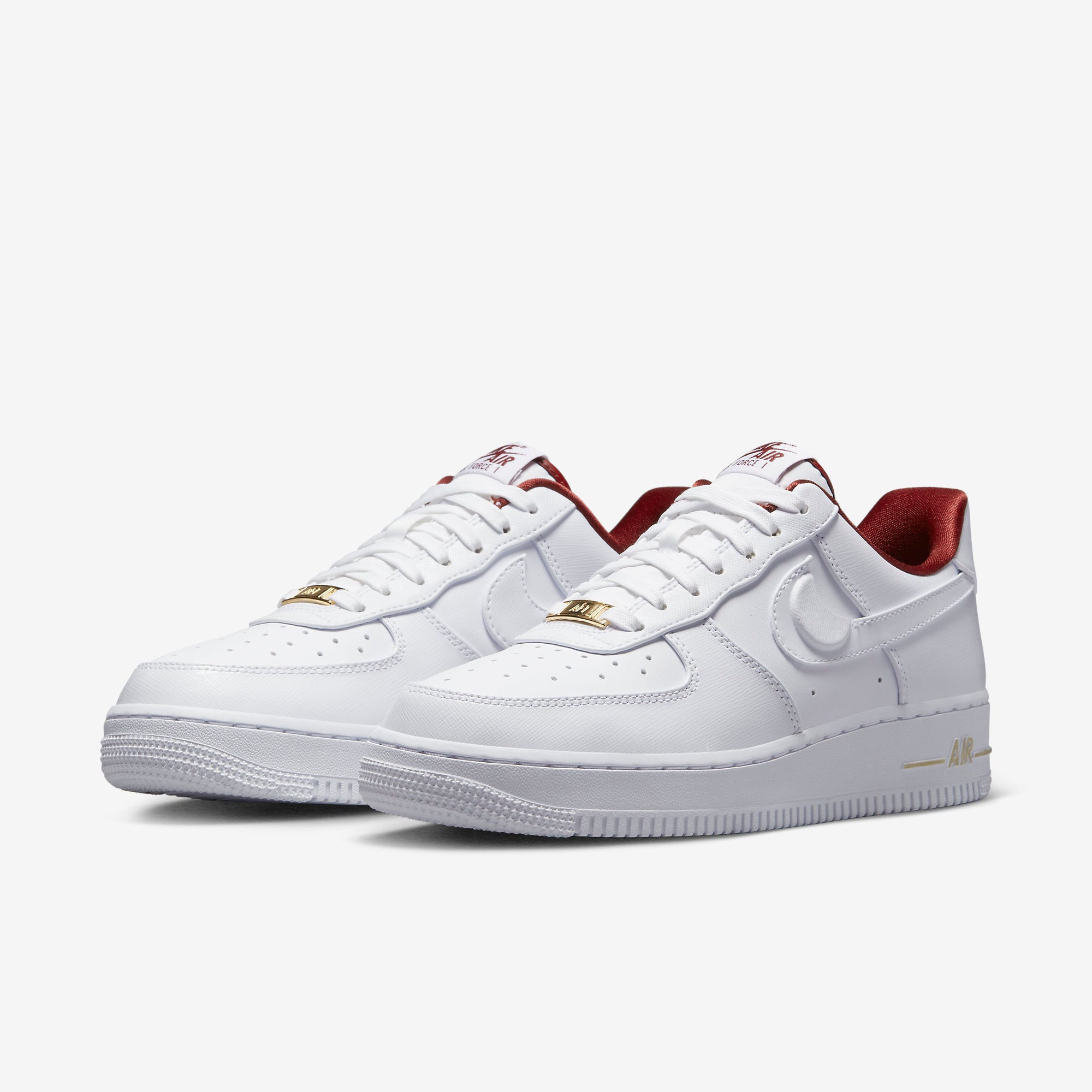 Women's Nike Air Force '07 SE (White/Team Red/Metallic Gold