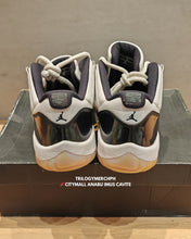 (Pre-owned) Men's Air Jordan 11 Retro Low "Iridescent" 2018 (White/Black/Emerald Rise)(528895-145)
