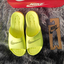 Men's Nike Victori One Shower Slides (Volt/Black)(CZ5478-700)