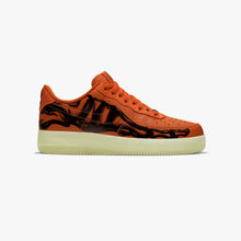 Nike Air Force 1 QS "Skeleton Glow" 2020 Halloween Pack (Starfish/White/Black)(CU8067-800)