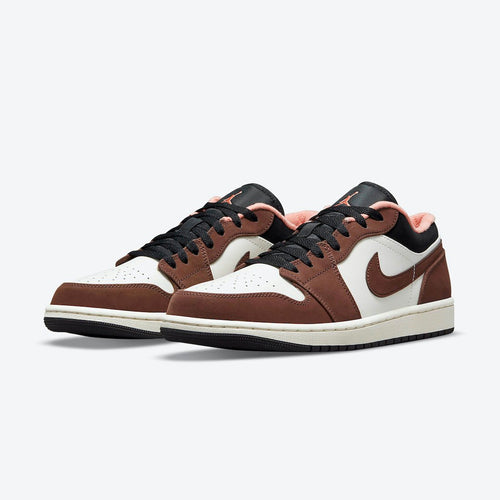 Air Jordan 1 Low SE 