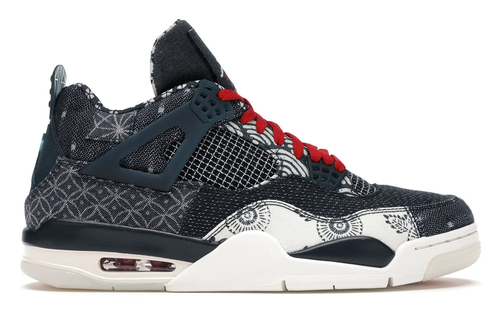 Air Jordan 4 Retro SE  