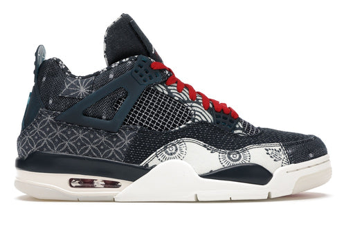 Air Jordan 4 Retro SE 