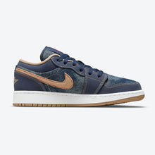 Women's / GS Air Jordan 1 Low SE "Denim" (Midnight Navy/Muslin/University Red)(DM4692-400)