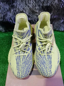 (Pre-owned) Adidas YEEZY Boost 350 V2 "Semi Frozen Yellow" (B37572)