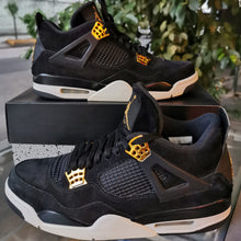 (USED) Men's Air Jordan 4 Retro "Royalty" (308497-032)