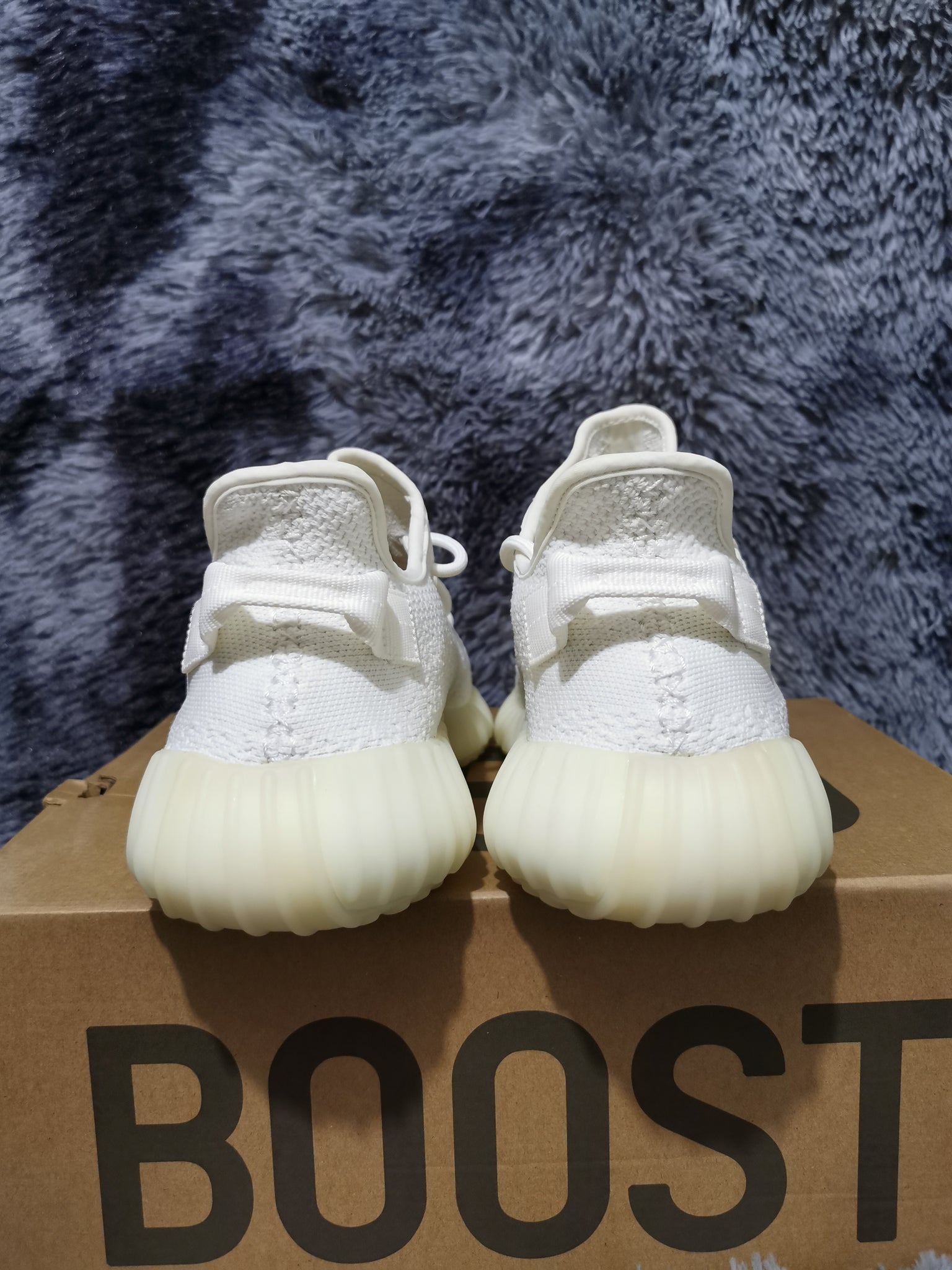 Sneakers Yeezy 350 V2 Cream White Fake Yeezy Cream White Fake