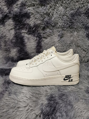 Nike Air Force 1 Low (Sail/Black)(AJ7280-102)