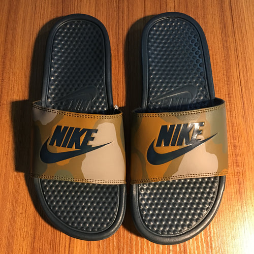 Nike Benassi 