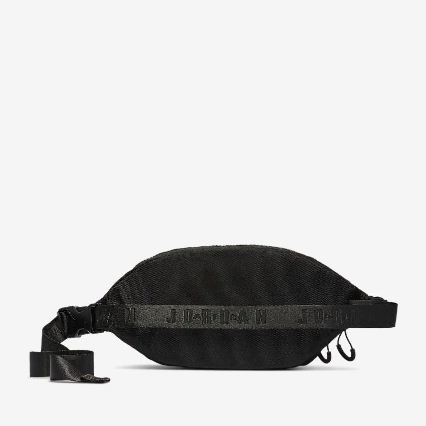 Nike x Air Jordan Jumpman Classic Crossbody Bag (Black)(9A0260023