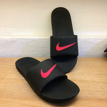 Men's Nike Kawa Solarsoft Slides (Black/Red Orbit)