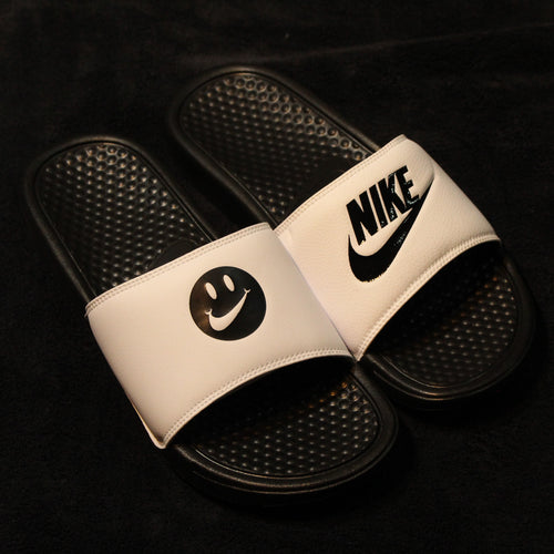 Nike Benassi Mismatch Smiley White Strap (Limited Edition)(Trilogy Merch Exclusive)