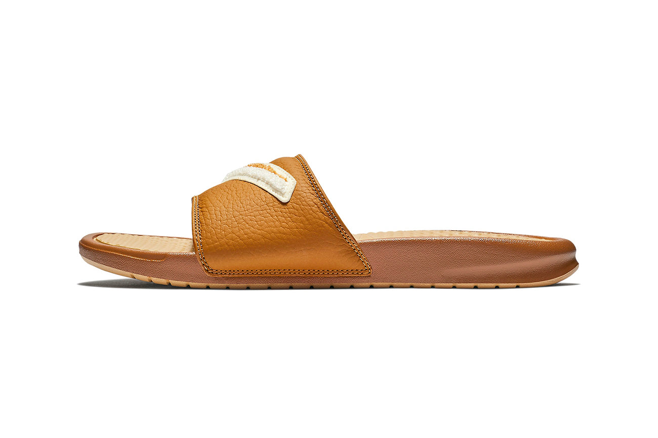 Nike Benassi JDI Chenille Brown Tan LIMITED EDITION no box