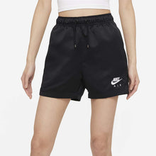 Women's Nike Embroidered Logo High Rise Woven Shorts (Black)(DD5428-010)