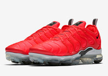 Nike Air VaporMax Plus "Overbranding" (Bright Crimson)(924453-602)