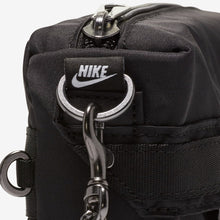 Nike Futura Luxe Body Bag (Black)(CW9304-010)