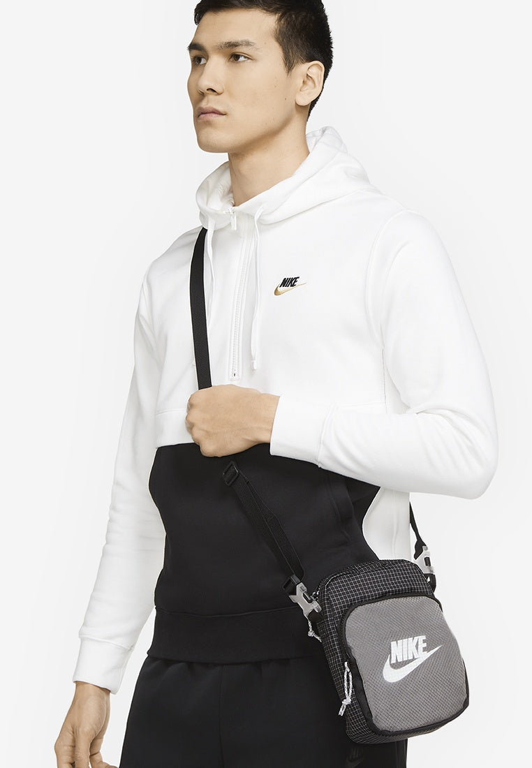 Nike Air Heritage 2.0 Sling Bag (Black/Smoke Grey/White)(CV1408-010 ...