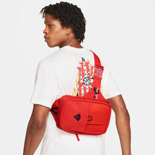 Nike Kyrie Essential Large Hip Pack (Chile Red)(DH7158-673)