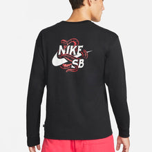 Men's Nike SB Snake Graphic Longsleeves (Black/Red)(DM2258-010)
