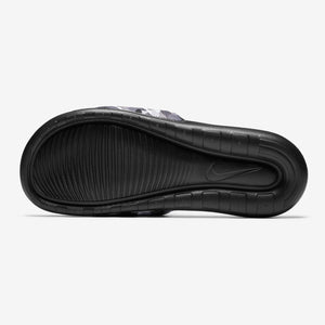 Men's Nike Victori One Print Slides "Grey Camo" (Black/Fog Grey)(CN9678-001)