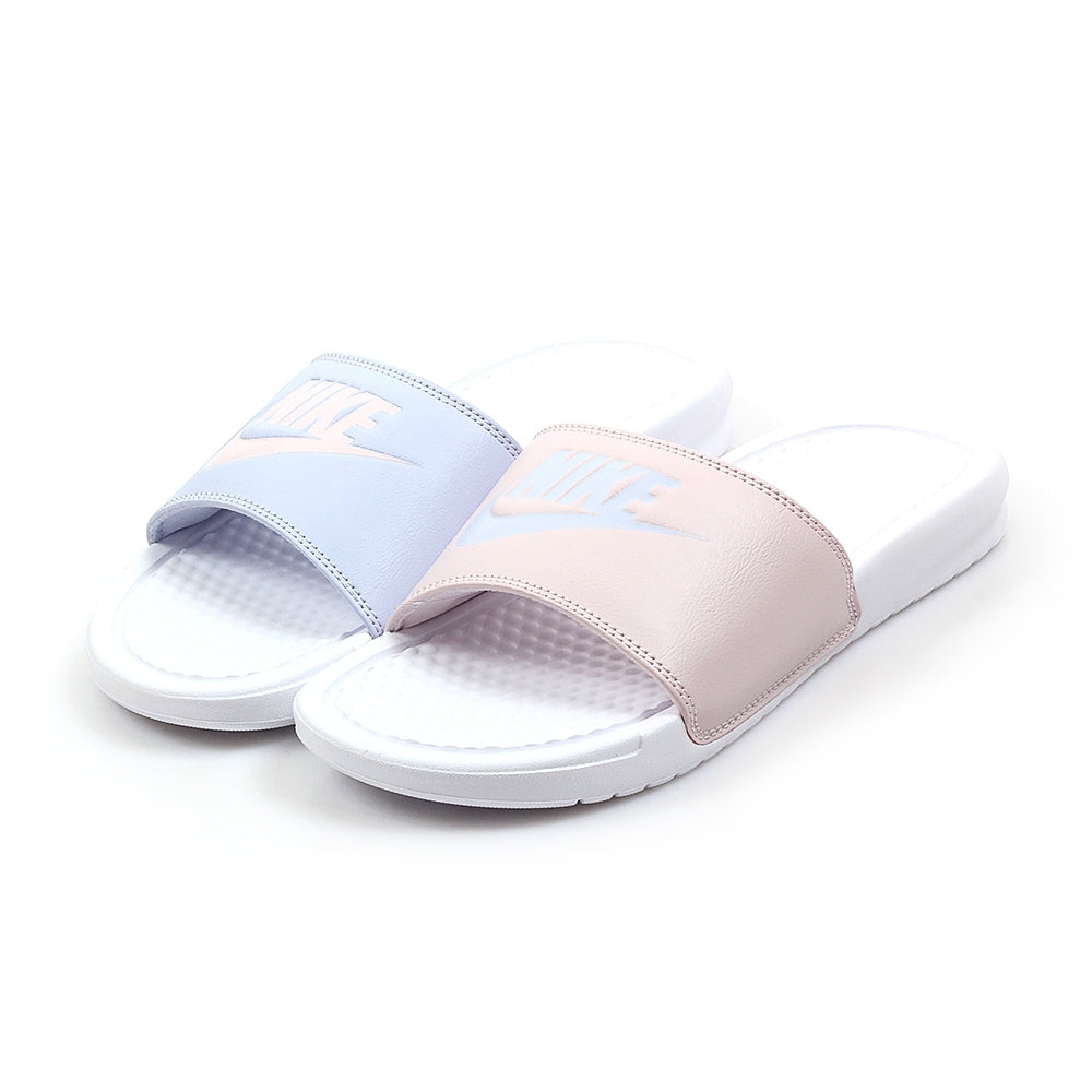 nike benassi mismatch slides