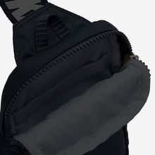 Nike Essentials Small Hip Pack "Triple Black" (Black/Dark Smoke Grey)(BA5904-011)