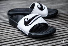 Men's Nike Benassi JDI Chenille (Black & White)(LIMITED EDITION)(no box)