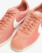 Women's Nike Classic Cortez Nylon (Rose Gold Light Redwood)