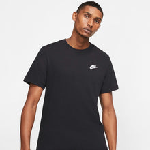 Men's Nike Essential Embroidered Tee (Slim Fit)(Black/White)(AR4999-013)
