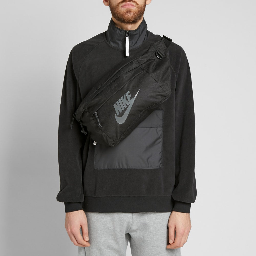 nike hip pack men