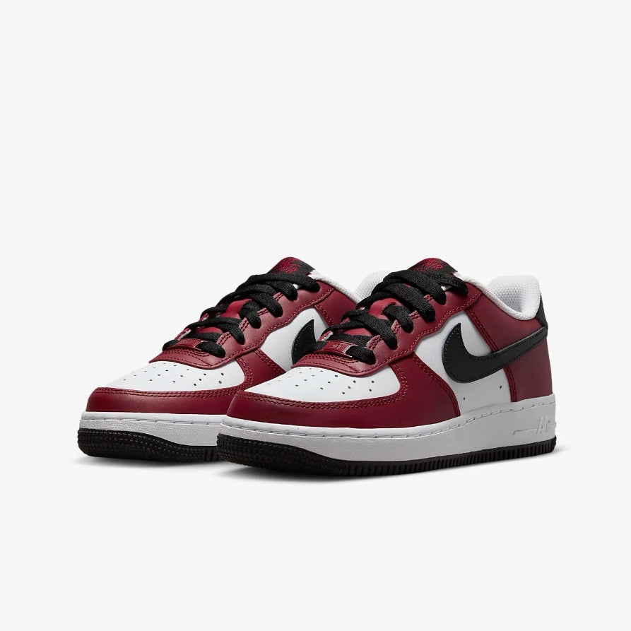 GS / Women's Nike Air Force 1 Low LV8 (Team Red/White/Black)(FD0300-600)