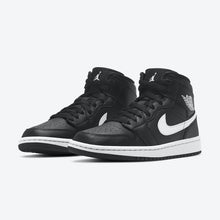 Women's Air Jordan 1 Mid (Black/White)(BQ6472-011)