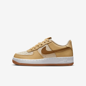 GS / Women's Nike Air Force 1 Low LV8 "Pearl White Sesame" (DQ5973-200)